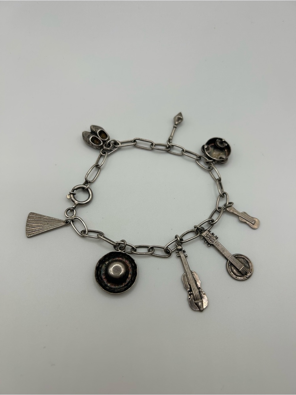 Vintage sterling silver Charm bracelet